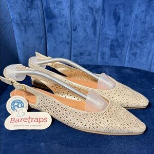 BareTraps Riva Women's Gold Slingback Flats Size 8 NWT